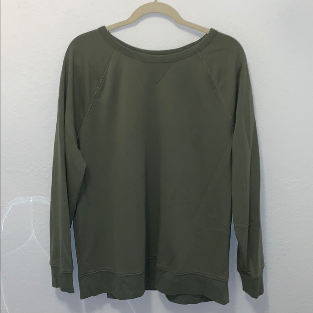 Old Navy sweatshirt